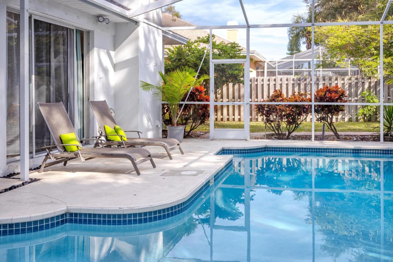 Palm Harbor Paradise - Lovely Home With Pool & Hot Tub المظهر الخارجي الصورة